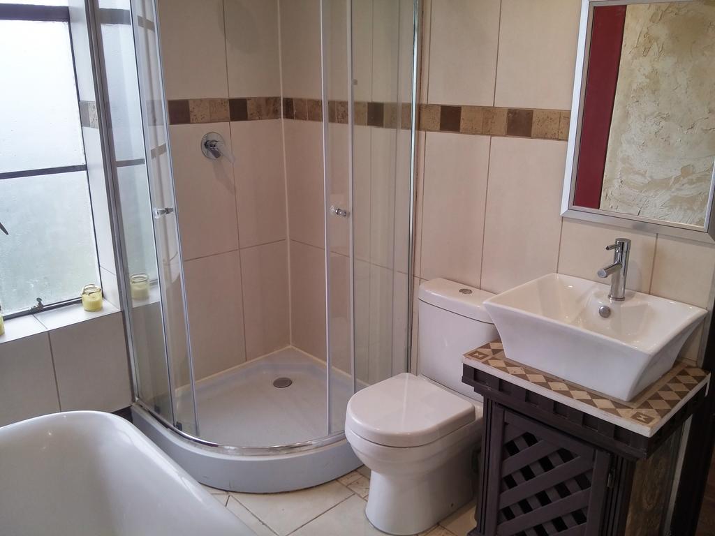 African Adventures Accommodation Durbanville Buitenkant foto